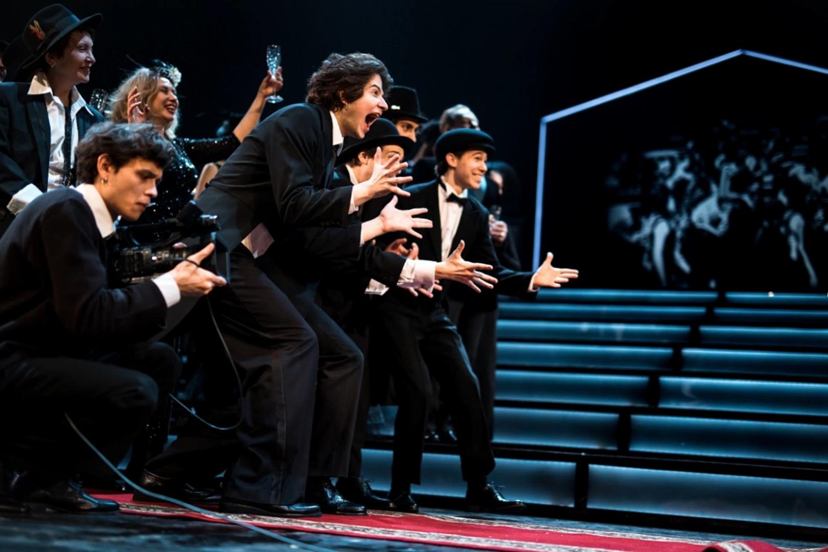 Театр. SOUNDRAMA